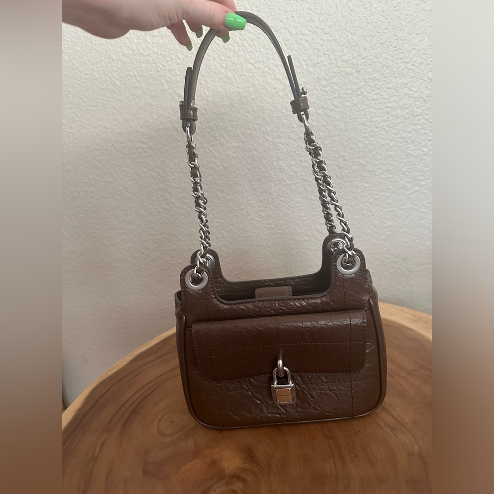 Charles & Keith Suki Crinkle-Effect Padlock Shoulder Bag - Picture 3 of 16